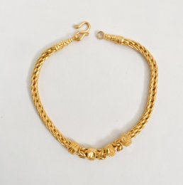 Gold 23k. Bracelet 7.6g