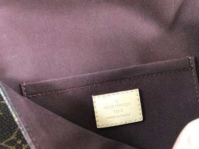Louis Vuitton Favorite MM Monogram Canvas