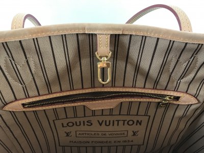 Louis Vuitton Neverfull MM Monogram Canvas