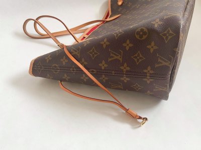Louis Vuitton Neverfull MM Monogram Canvas