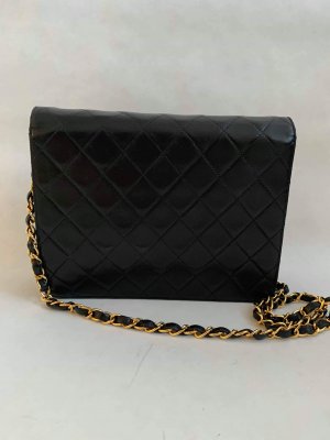Chanel Classic Single Flap Bag GHW