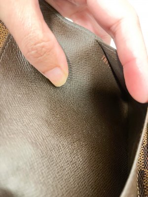Louis Vuitton Sarah Wallet