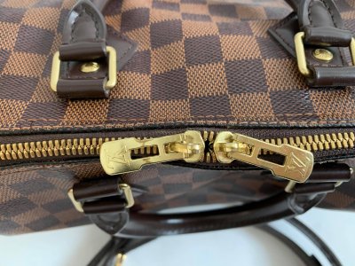 Louis Vuitton Speedy 25 Damier Canvas