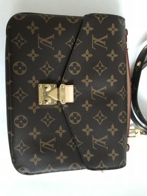 Louis Vuitton Pochette Metis Monogram