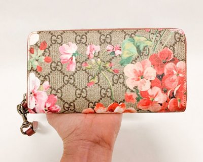Gucci Blosom Zippy Wallet