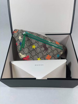 Gucci GG Supreme Belt Bag