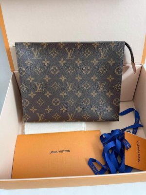 Louis Vuitton Toiletry 26 Monogram Canvas
