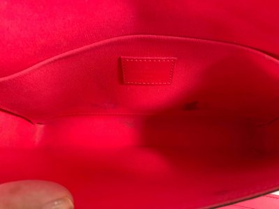 Louis Vuitton Pochette Felicie Vernice Leather