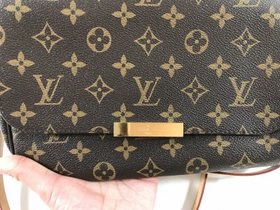 Louis Vuitton Favorite MM Monogram Canvas