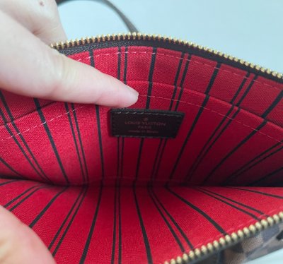 Louis Vuitton Neverfull MM Damier Canvas