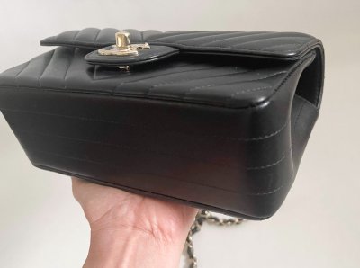 Chanel Classic 8 Black Lamb Leather GHW