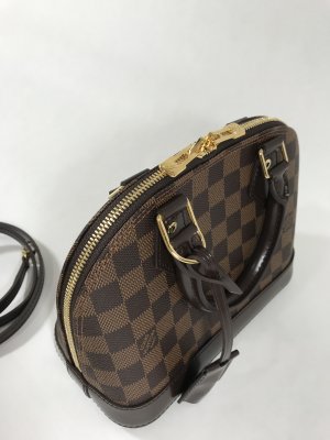 Louis Vuitton Alma BB Damier