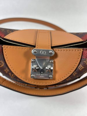 Louis Vuitton Duffle Bag Trunk Limited Edition