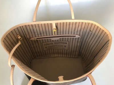Louis Vuitton Neverfull MM Monogram