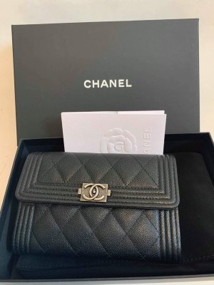 Chanel Boy Flap Wallet Black Caviar SHW