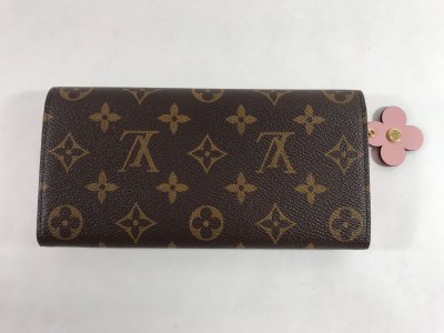 Louis Vuitton Emilie Flow Wallet
