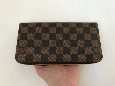 Louis Vuitton Zippy Wallet Damier Canvas Pink
