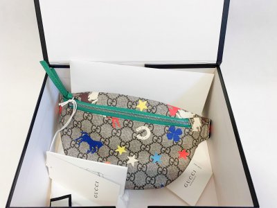 Gucci GG Supreme Belt Bag