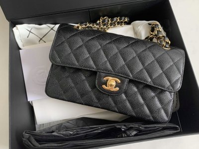 Chanel Timeless Classic Small in Black Caviar GHW