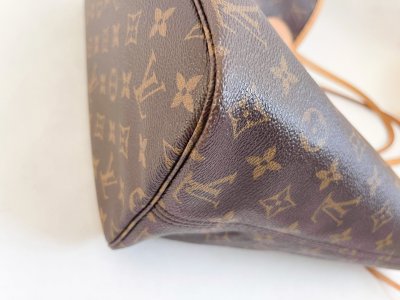 Louis Vuitton Neverfull MM Monogram Canvas