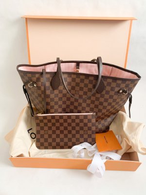 Louis Vuitton Neverfull MM Damier Canvas