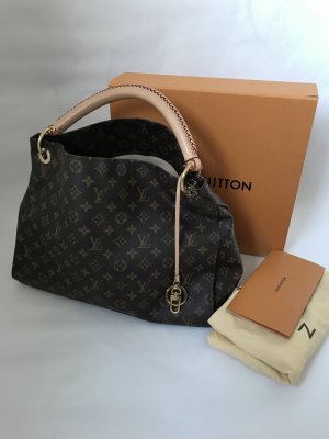 Louis Vuitton Artsy MM Monogram Canvas