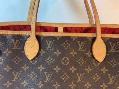 Louis Vuitton Neverfull MM Monogram Canvas