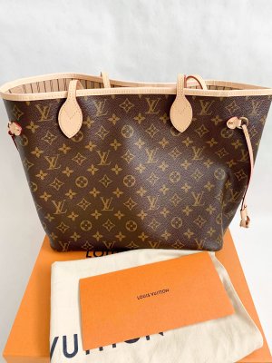 Louis Vuitton Neverfull MM Monogram Canvas