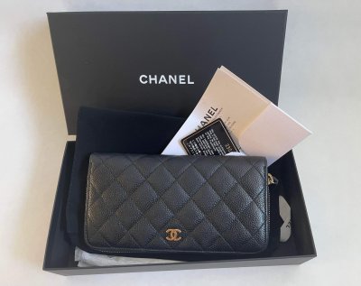 Chanel Zippy Long Wallet in Black Caviar GHW