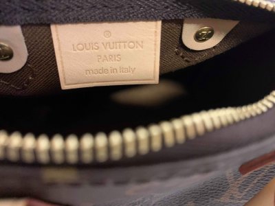 Louis Vuitton Speedy Nano