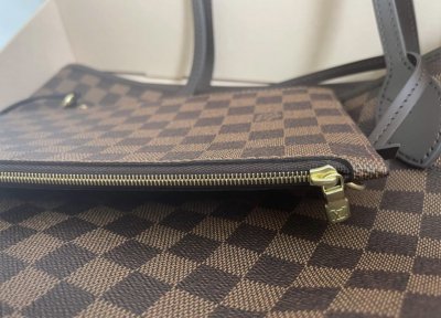 Louis Vuitton Neverfull MM Damier
