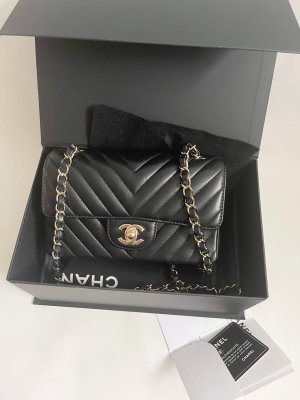 Chanel Classic 8 Black Lamb Leather GHW