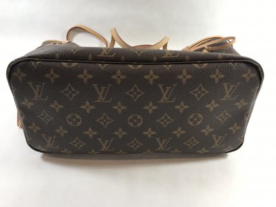 Louis Vuitton Neverfull MM Monogram Canvas