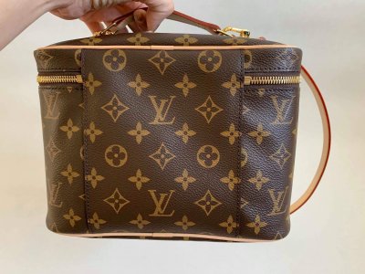 Louis Vuitton Nice BB with strap