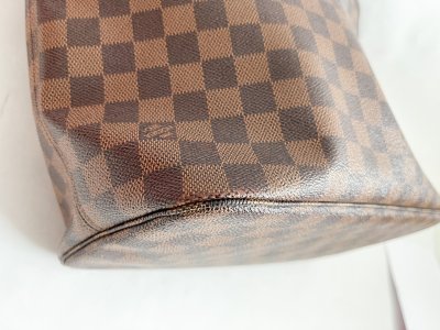 Louis Vuitton Neverfull MM Damier Canvas