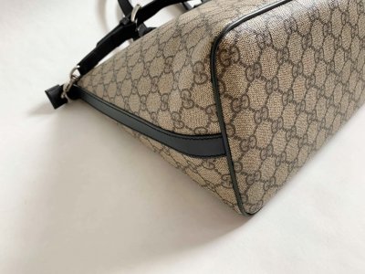 Gucci GG Supreme Duffle Bag