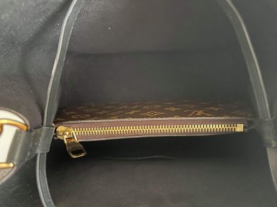 Louis Vuitton Neo Noe Black Monogram Canvas