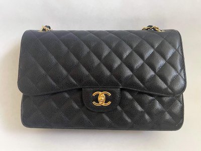 Chanel Classic Jumbo Dubble Flap Bag