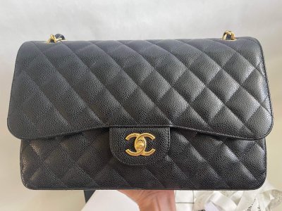 Chanel Classic Jumbo Dubble Flap Bag