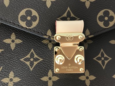 Louis Vuitton Porchette Metis Monogram Canvas