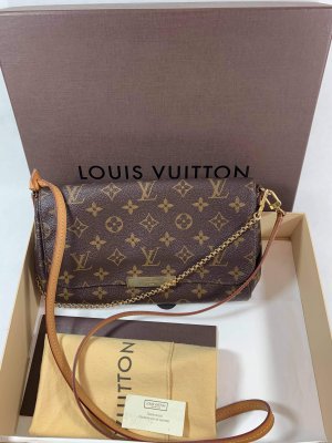 Louis Vuitton Favorite MM Monogram Canvas