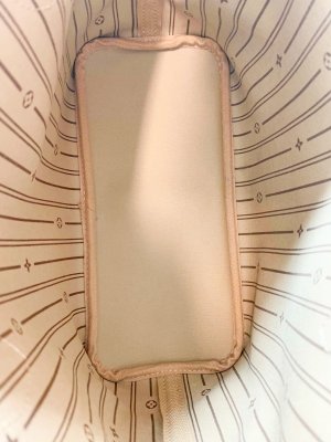 Louis Vuitton Neverfull PM Monogram Canvas