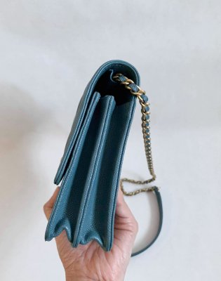 Chanel Crossbody Blue Caviar GHW