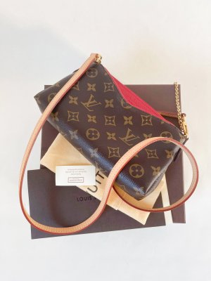 Louis Vuitton Pallas Clutch Monogram Canvas