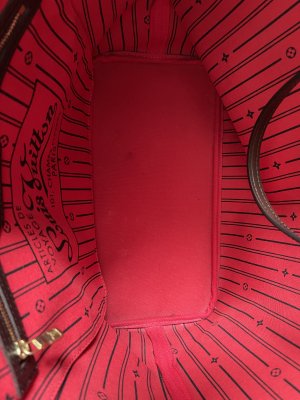 Louis Vuitton Neverfull MM Damier Canvas