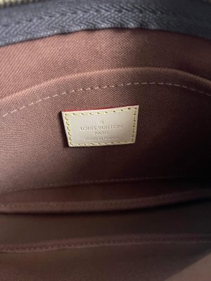 Louis Vuitton Multi Pochette Accessories