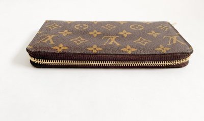 Louis Vuitton Zippy Wallet Monogram Canvas