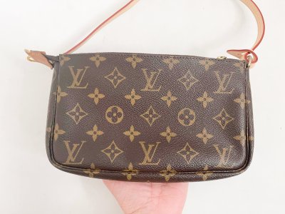 Louis Vuitton Pochette Accessoires Monogram Canvas