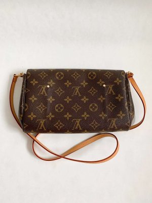 Louis Vuitton Favorite MM Monogram Canvas