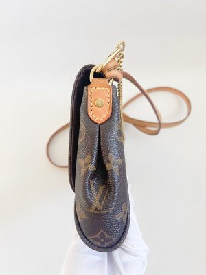 Louis Vuitton Favorite MM